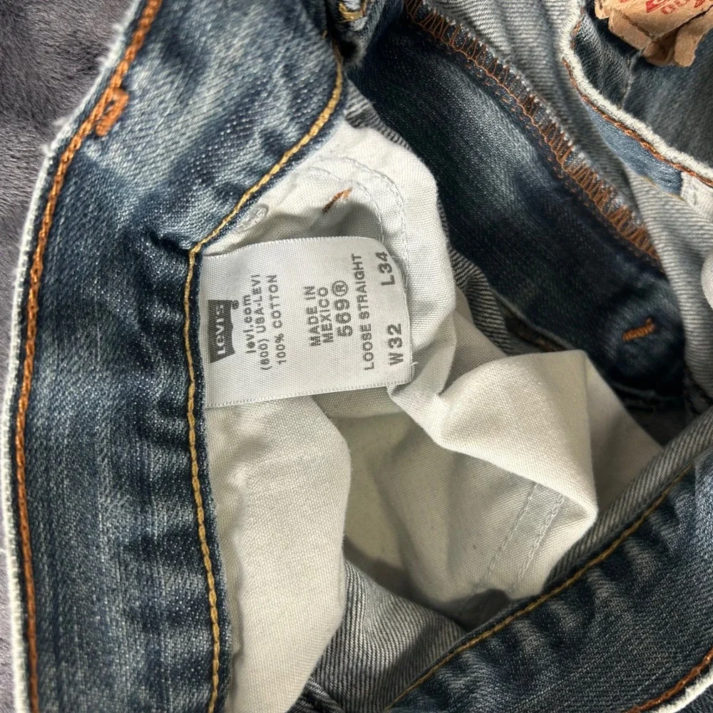 Levi's 569 Loose Straight Jeans Mens 32x34 Blue Distressed Ripped Denim